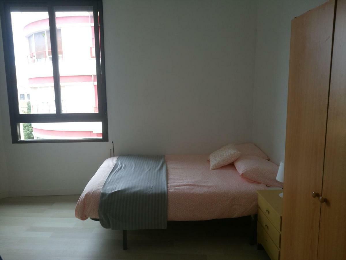 Quarto em Acomodações Particulares Bilbao Habitaciones